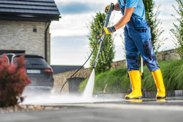 Best Deck Pressure Washing  in Lemoore Station, CA
